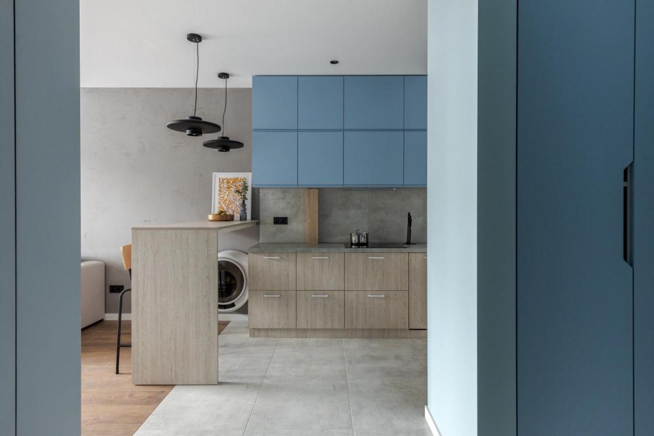 Avalon Time Apartment Lviv Buitenkant foto