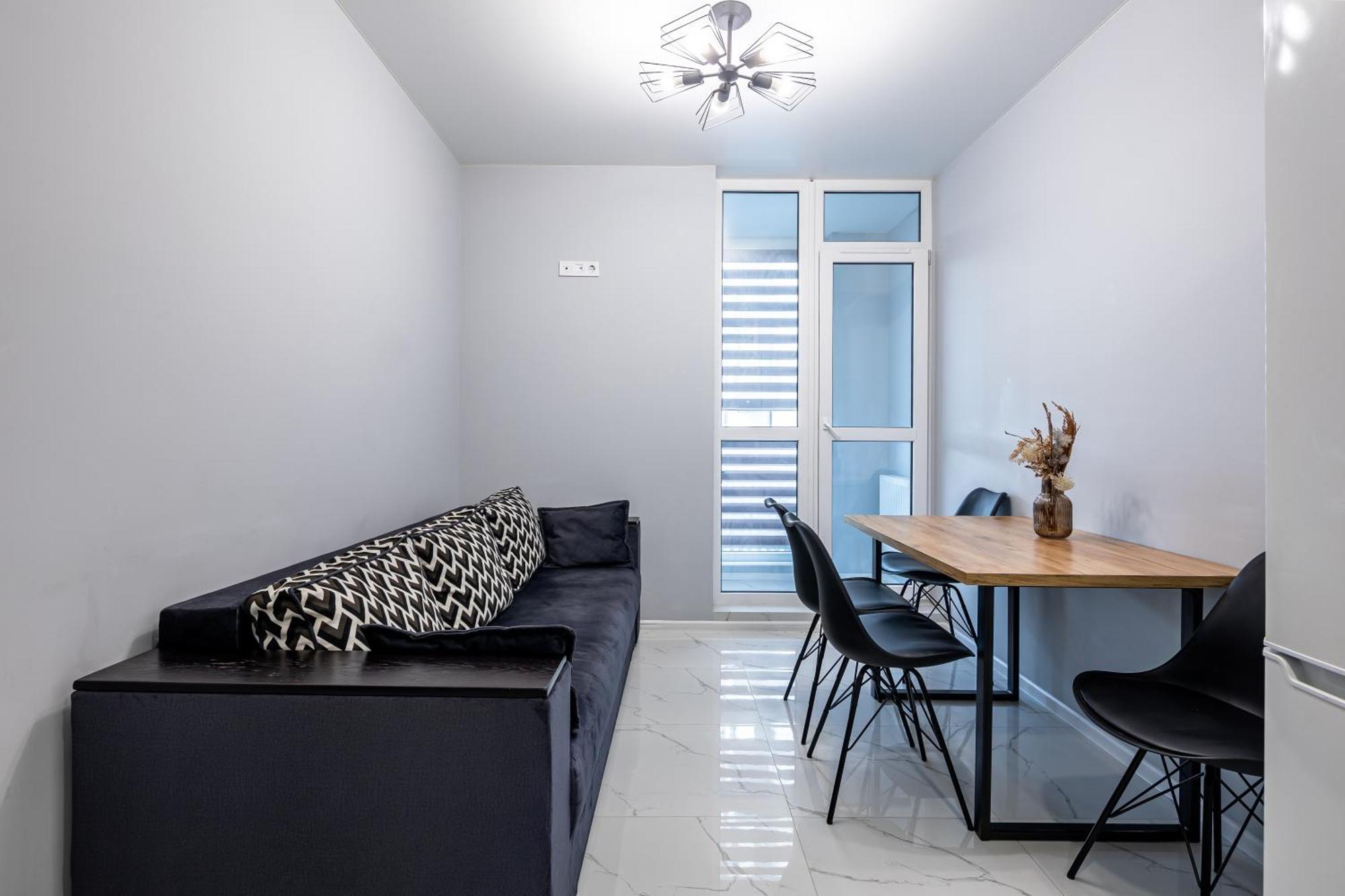 Avalon Time Apartment Lviv Buitenkant foto
