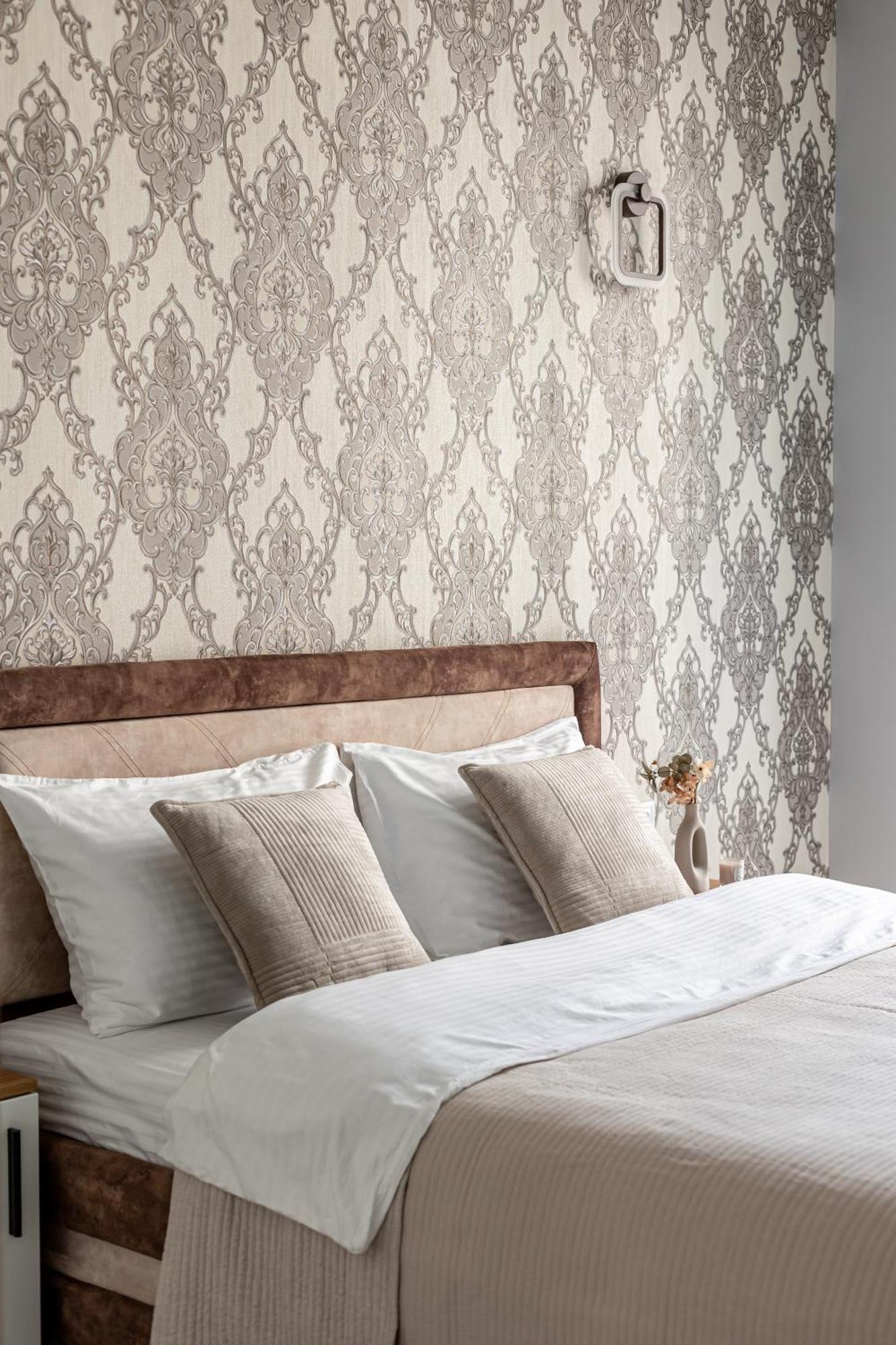 Avalon Time Apartment Lviv Buitenkant foto