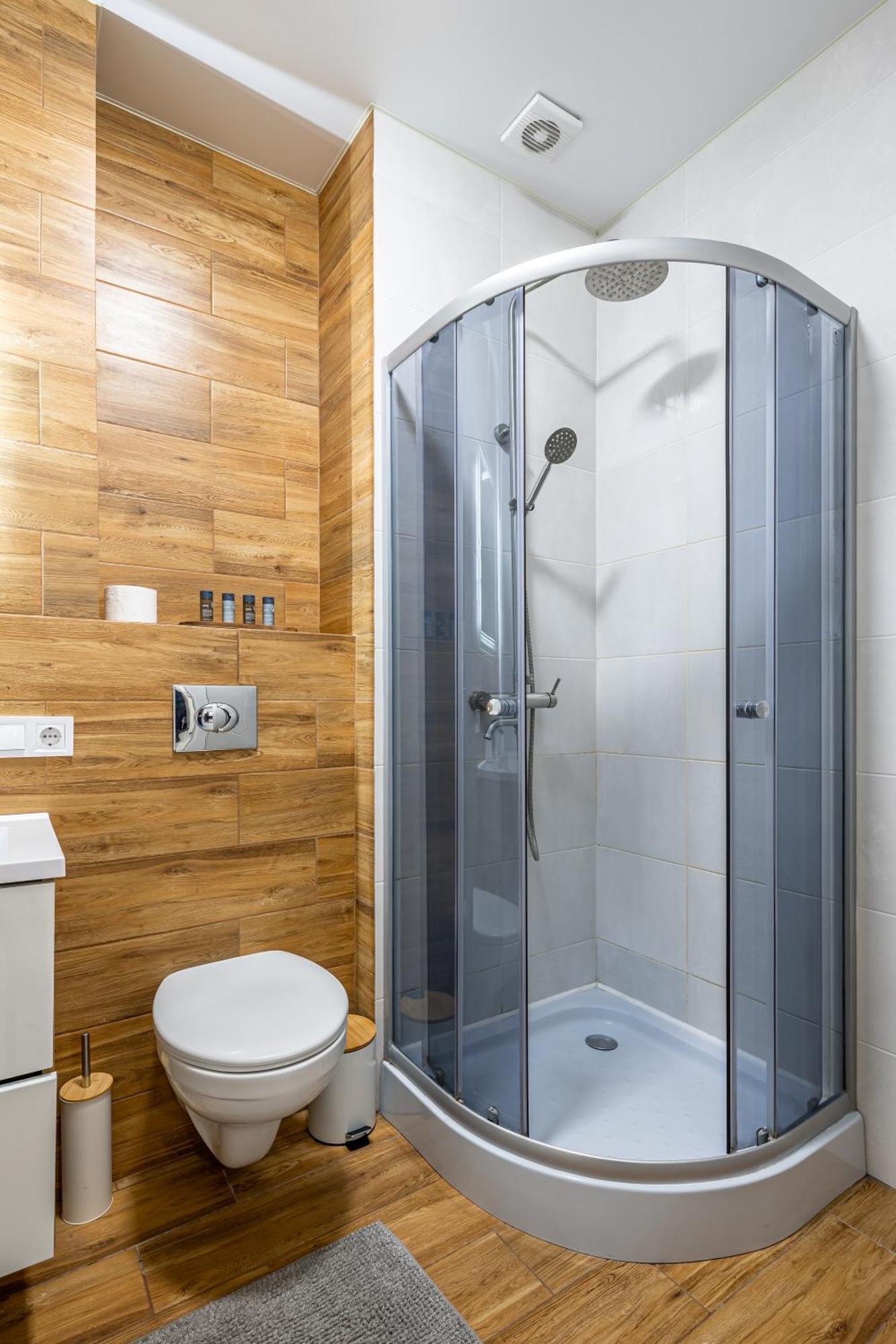 Avalon Time Apartment Lviv Buitenkant foto